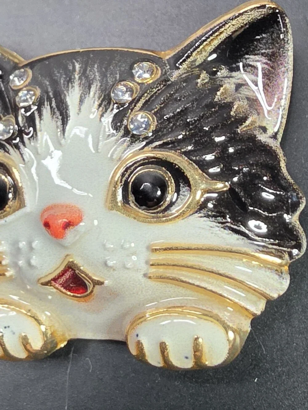 Unbranded Black & White Cat Face Brooch - Cute Enamel Pin